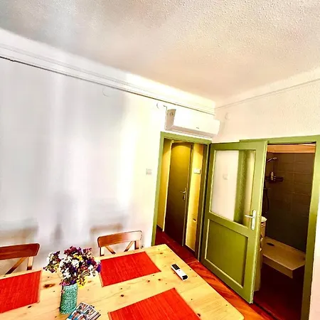 Green Apartman