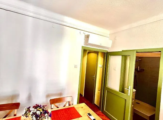 Green Apartman