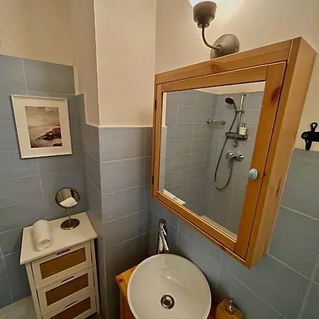 Green Apartman Apartment *